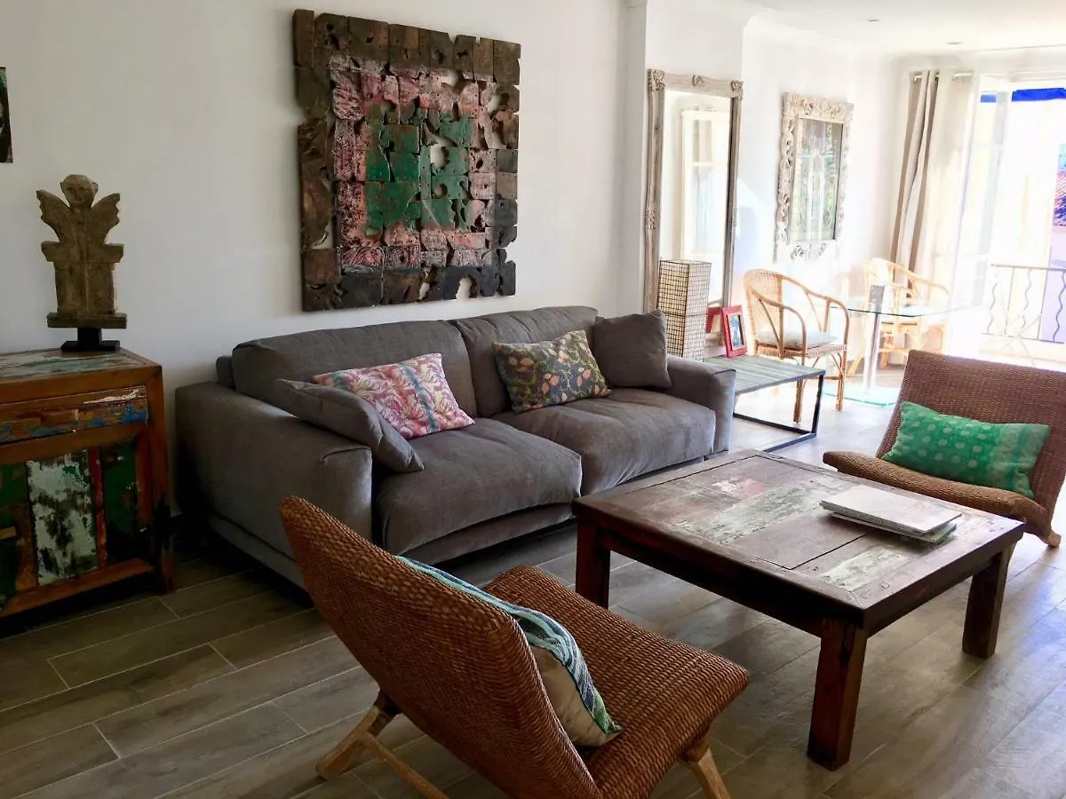 Appartement Ensoleille 80M Du Port Saint-Tropez France